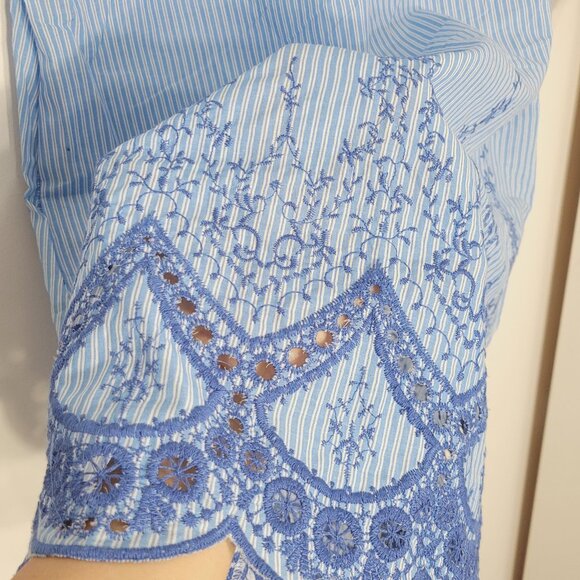 DAVI & DANI 100% Cotton Blue Striped Bell Sleeves Embroidered Shift Dress NEW - Picture 2 of 11